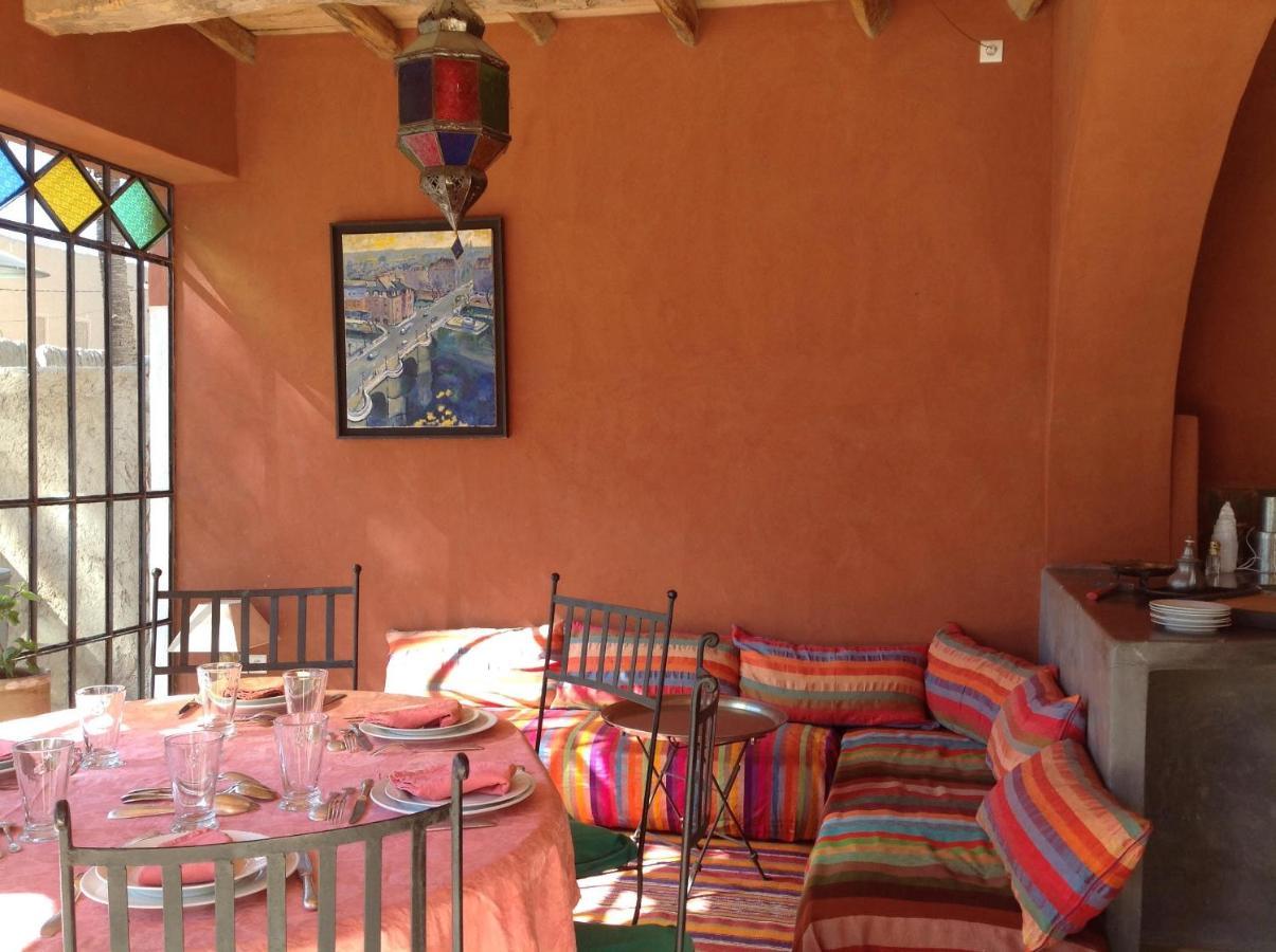 Riad Chant D'Etoiles Tadighoust El Hara Luaran gambar